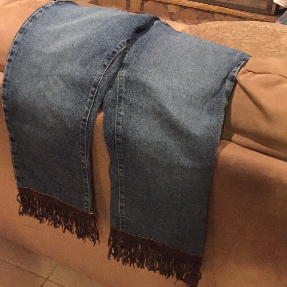Crop jeans w fringes